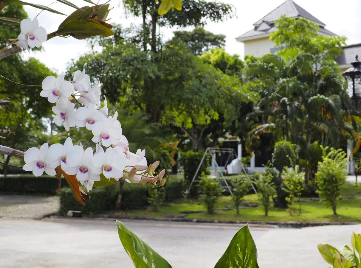 Luckswan Resort Chiang Rai - Sha Extra Plus Bagian luar foto